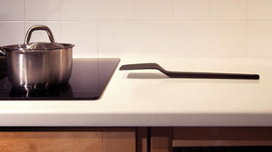 Cantilever no-mess cooking utensils - 2tech ltd